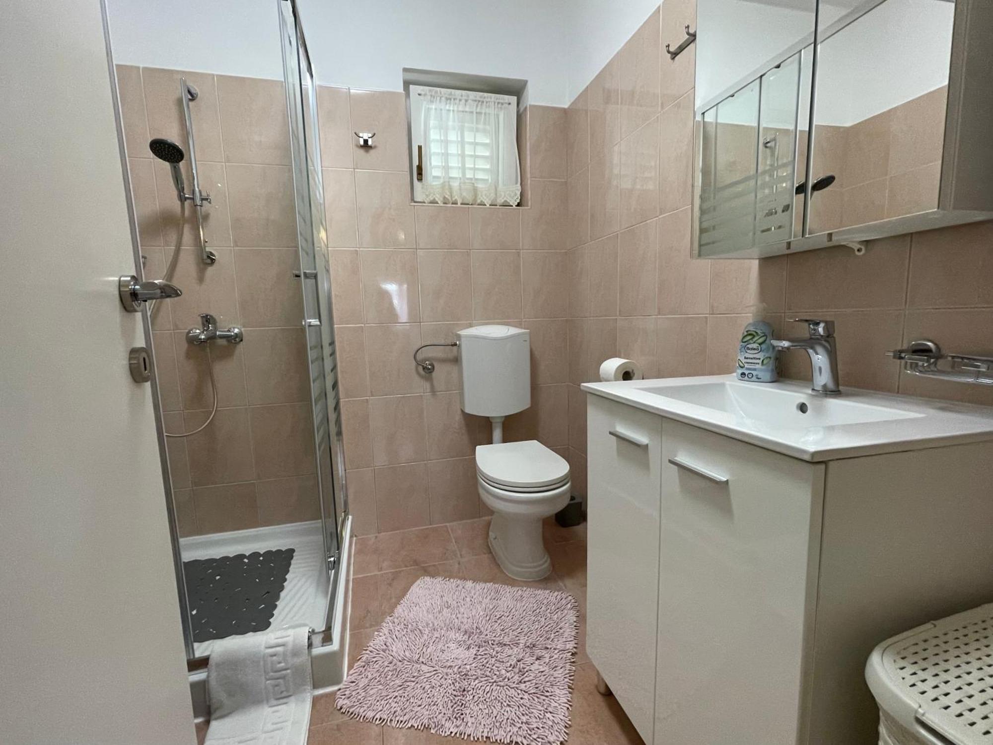 Apartment Green 29 โรวีน ภายนอก รูปภาพ