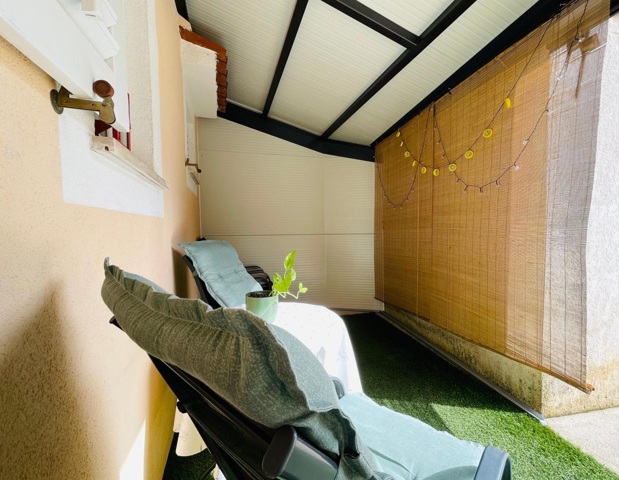 Apartment Green 29 โรวีน ภายนอก รูปภาพ